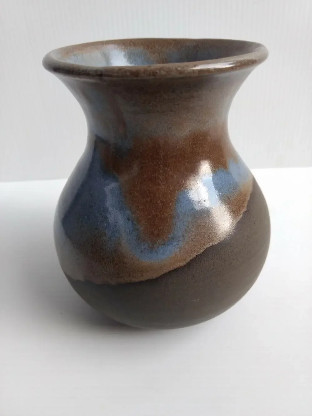 Pacific Stoneware Pottery Small Vase 1971 Signed B. Welsh ?